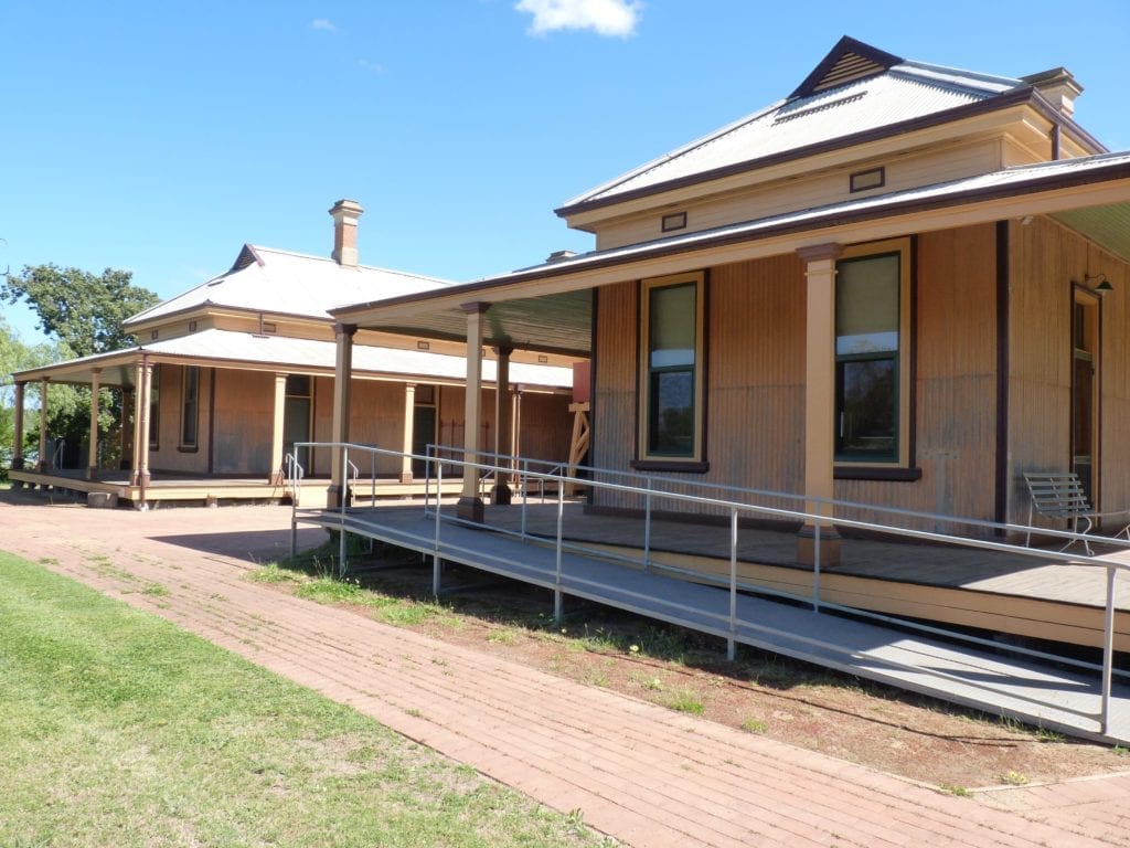 Bishops Lodge Hay NSW