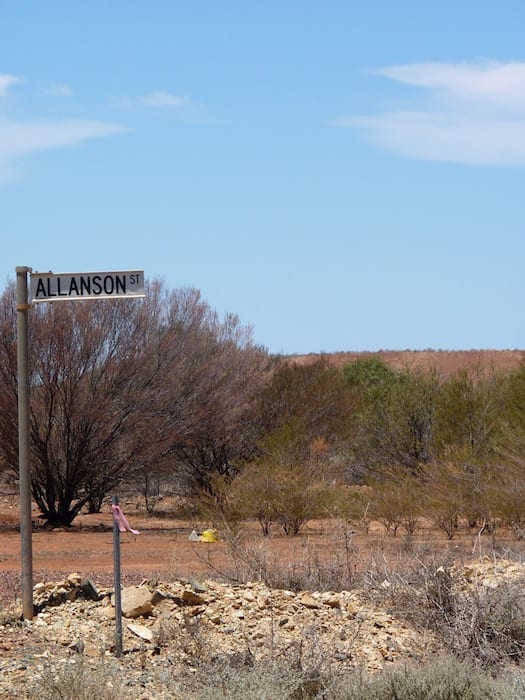 A street sign without a street, Mt Morgans. Golden Quest Discovery Trail.