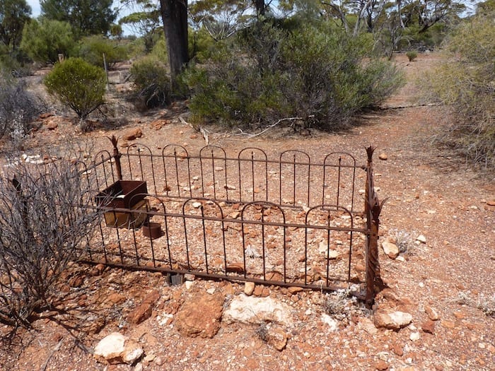 Yet another lonely grave. Golden Quest Discovery Trail.