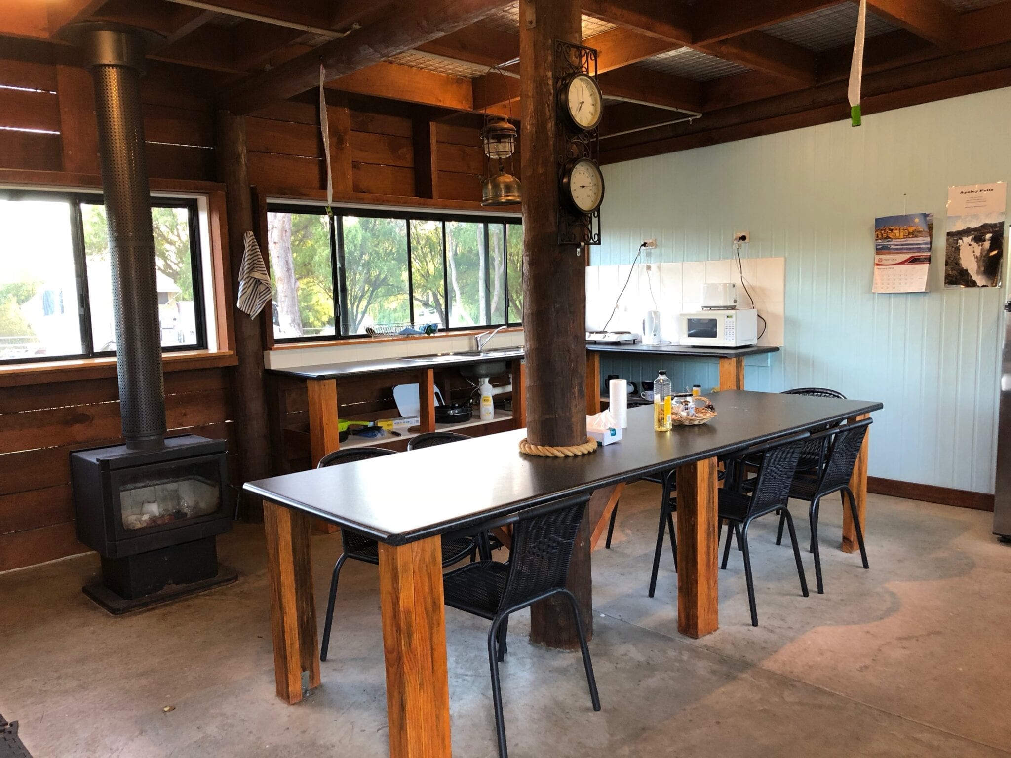 Modern camp kitchen, Walcha Caravan Park