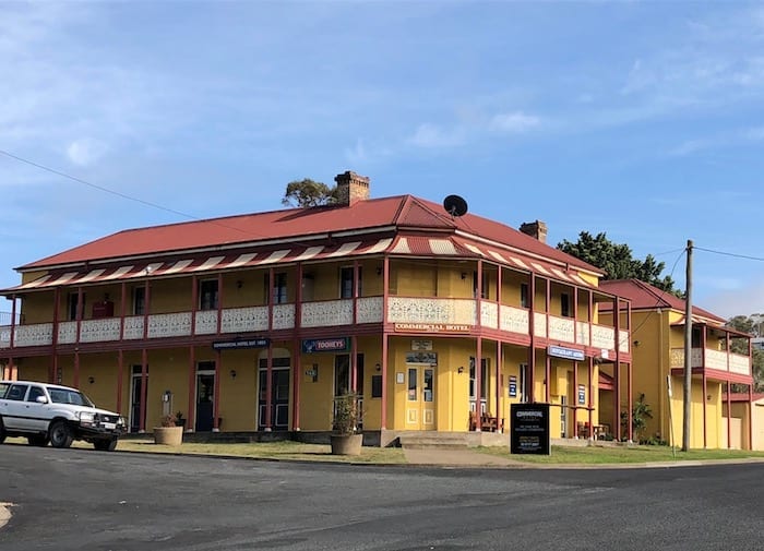 Commercial Hotel, Walcha.