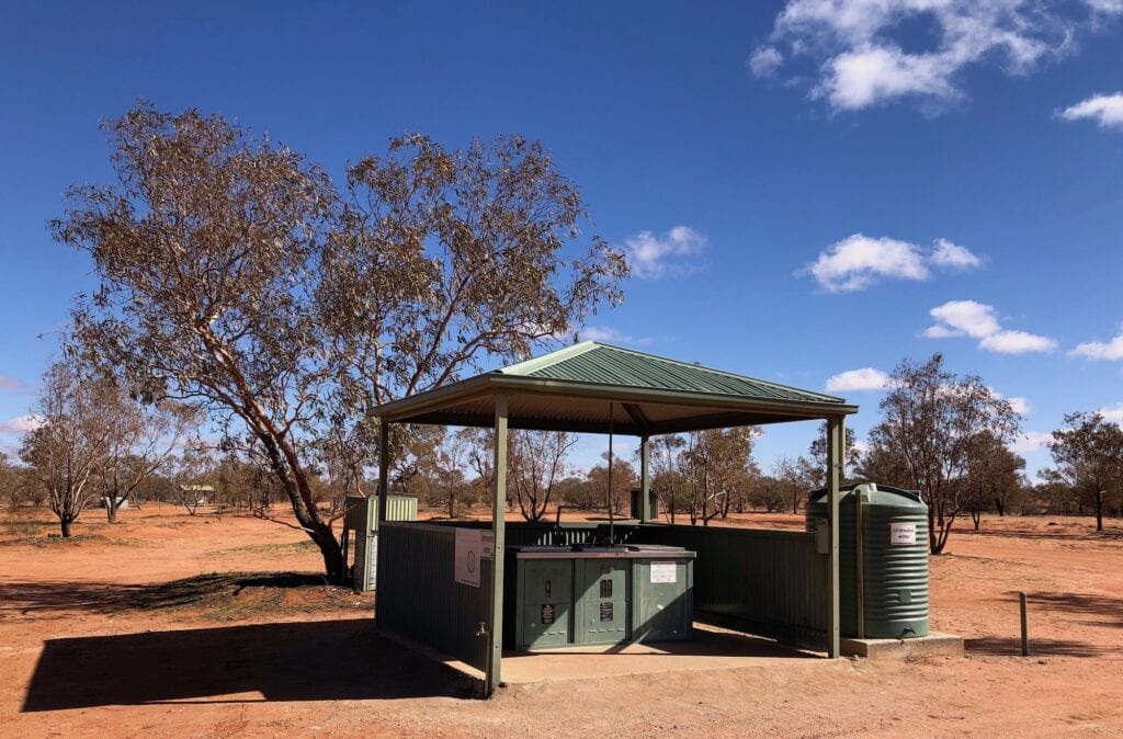 The facilities at Fort Grey Campground are excellent. Lake Pinaroo, Sturt National Park NSW.