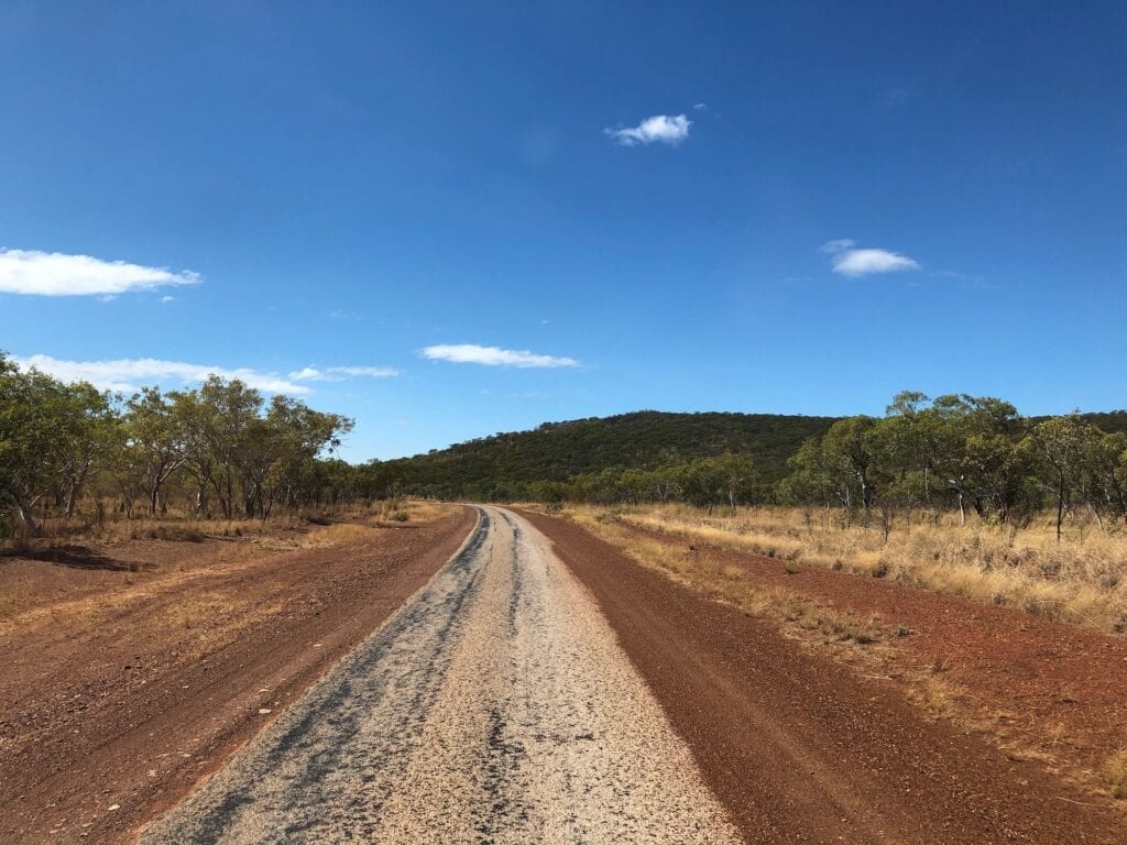 The Roper Highway passes through a series of low mountain ranges. West of Roper Bar.