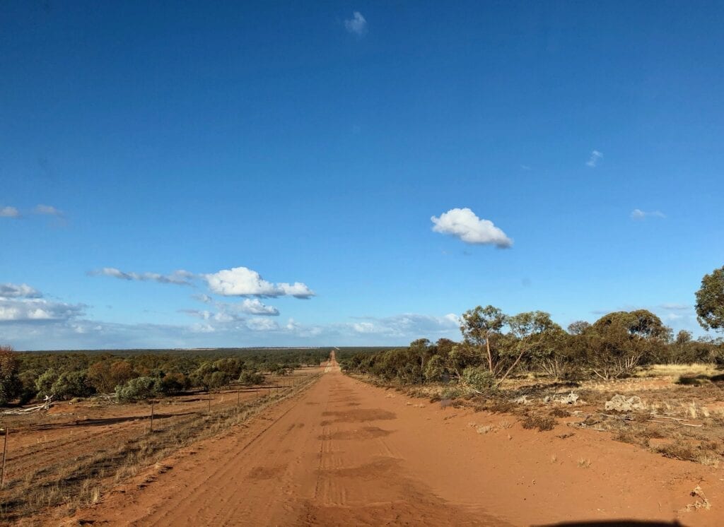 When you volunteer as contorl officials in the Sunraysia Safari, you get to travel along some fantastic back roads.