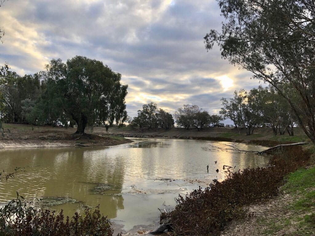 Mays Bend just north of Bourke NSW is a free camp beside the Darling River.