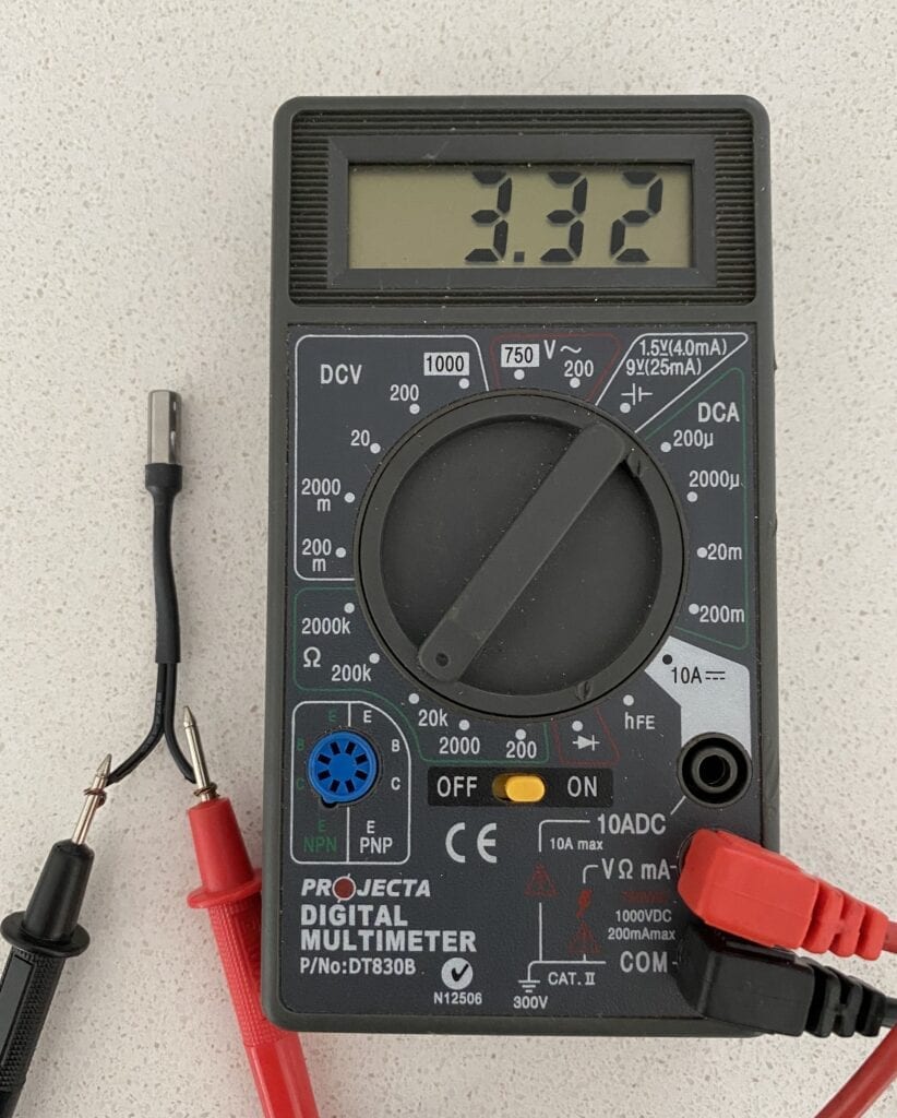 After drying out the faulty thermistor began to partially start working again.