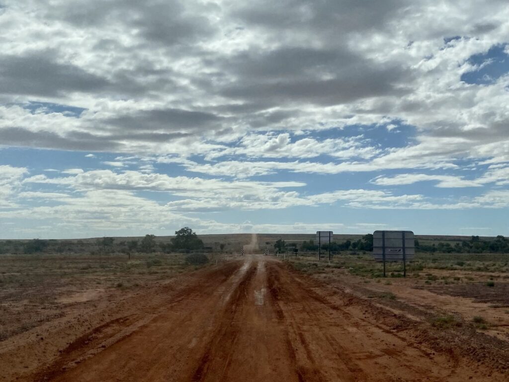 Looking north into Queensland from South Australia on Cordillo Downs Road.